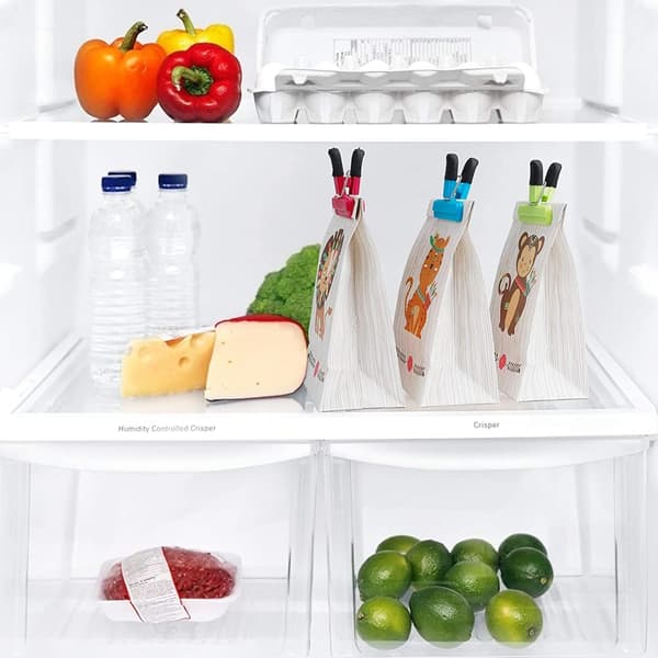 9 stycken påsklämmor med plastklämma för förpackning K
