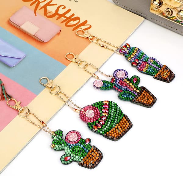 4 Stykker DIY 5D Kaktus Diamantmaleri Nøgleringe, DIY Rhinestone