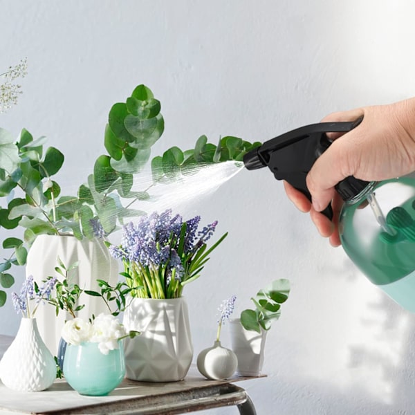 2 kpl 500 ml tyhjiä suihkepulloja säädettävällä suihkupäällä, ZQKLA