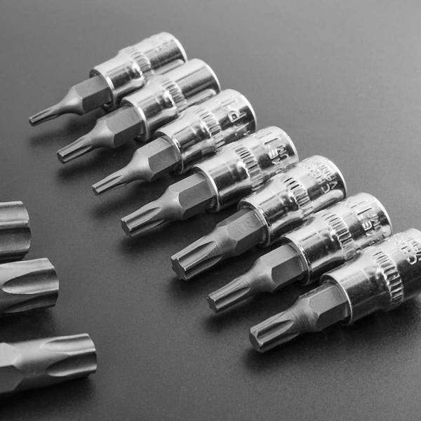 13 osainen Torx-hylsysarja T8 - T70 kromivanadiiniterästä Fem,ZQKLA