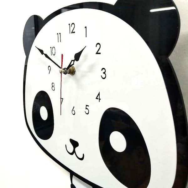 Nordisk Stil Panda Väggklocka Tyst Träklocka För Heminredning