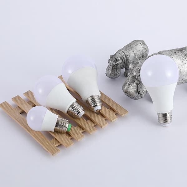 Set med 2 LED-lampor Edison skruvsockel E27 15W Kallvitt, ZQKLA