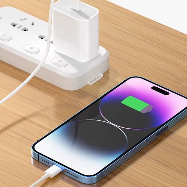 2-pack snabbladdare för iPhone 11/12/13/14 med 2 m kabel