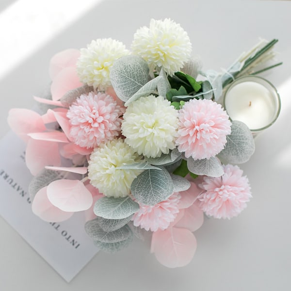 Kunstige blomster og vaser med eukalyptusbuketkombination