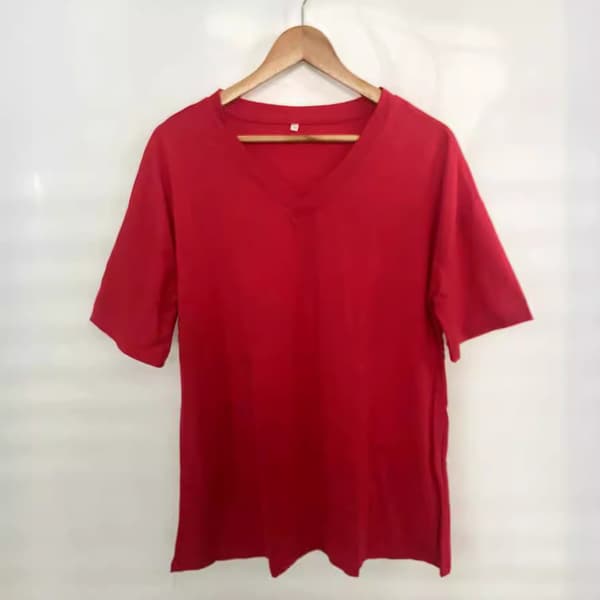 Oversized T-skjorte for kvinner med V-hals, løs basic t-skjorte bluse
