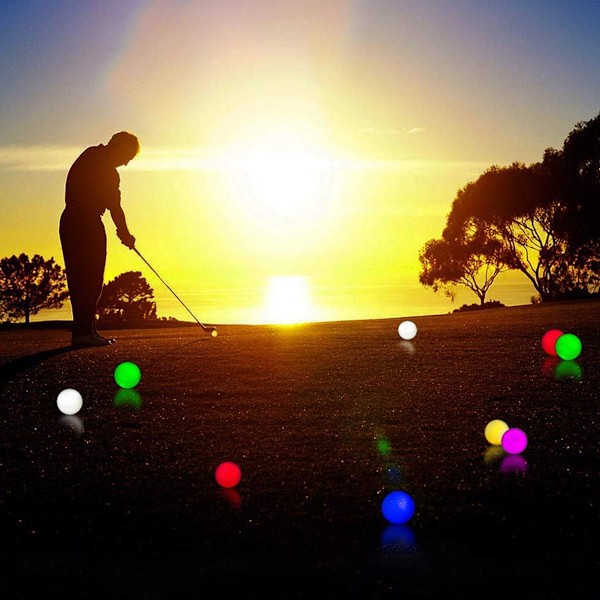 LED golfbolde i forskellige farver til nattræning og lange golfslag