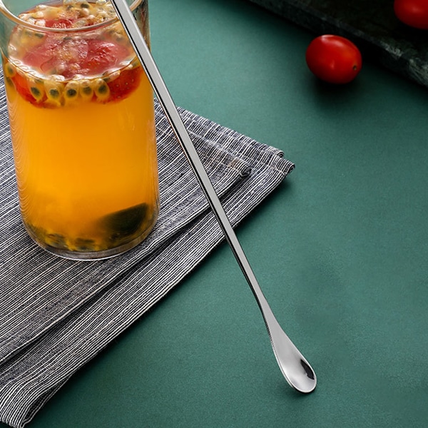 Mixing Mastery, Elegant Design Cocktailomrörare med kärna av rostfritt stål, Enkel omrörning och smidig överföring för bar, hem och kontor