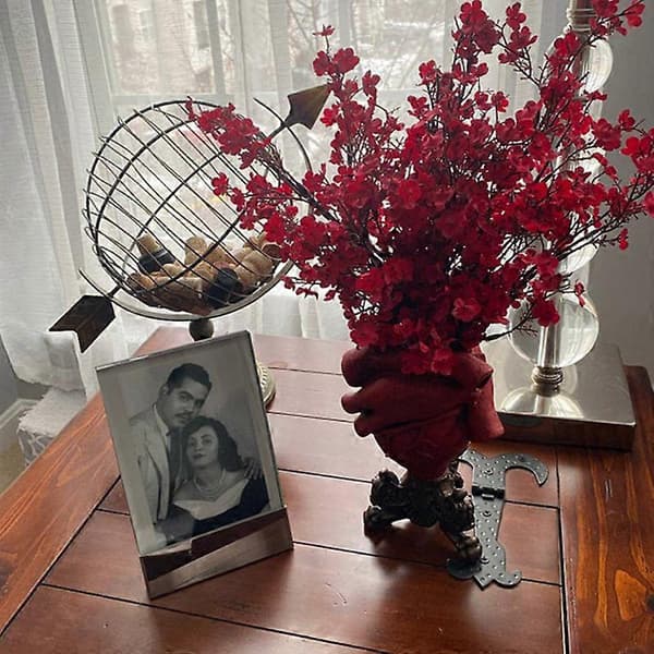 Anatomisk hjerte vase i harpiks gotisk borddekorasjon blomsterpotte