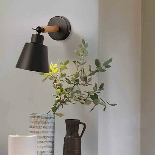 Vägglampa för sängen i sovrummet, läsrum, elegant målad lampskärm, giftfri lågkolhaltig yta, modern dekorativ trä inomhus utomhus