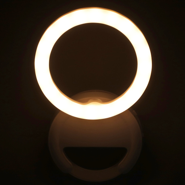 Klips på ringlys for telefon 180 graders rotasjon 3 farger LED selfie ringlys for telefon nettbrett bærbare datamaskiner hvit