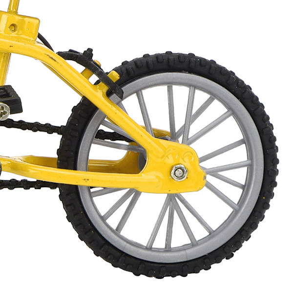 Mini-vuoripyörän pienoismalli, kilpa-autot 1/10, nukketalon lisävaruste, käsityöpyörä, työpöydän koriste, keltainen