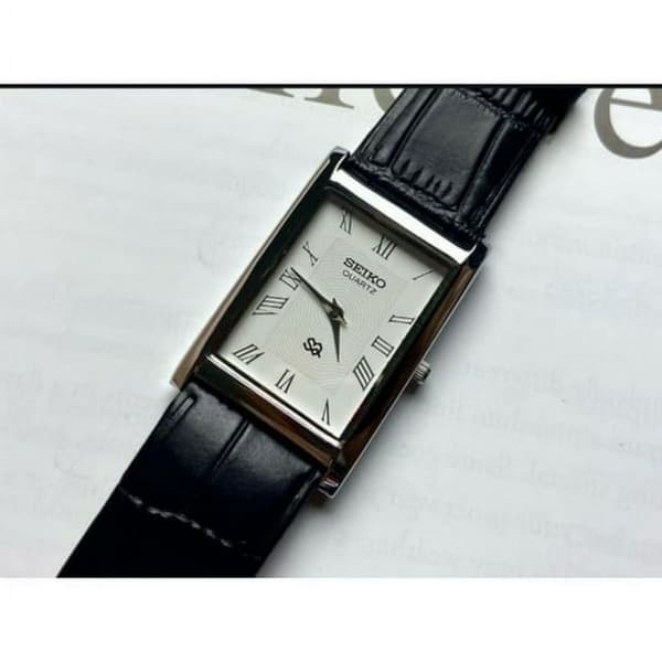 Vintage Quartz Rektangulär Vit Urtavla Herrklocka – Svart Läderarmband