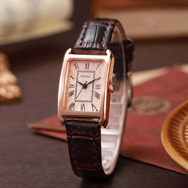 Vintage Quartz Rektangulär Vit Urtavla Herrklocka – Svart Läderarmband