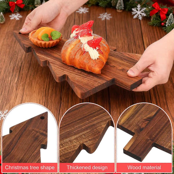 Juletre-charcuteriebrett i tre for servering av mat