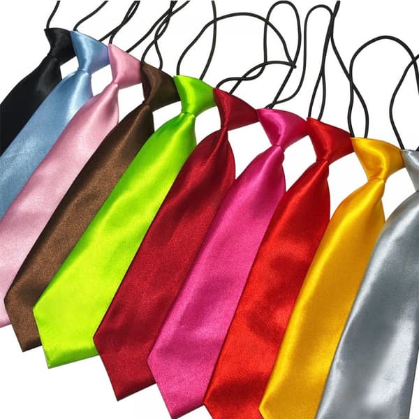 Trendy Slips for Barn, Rynkefritt Design Holder Slipset Pent, Elastisk Stropp for Sikker Passform, Ferdigknytt Slips med Glatt Polyester