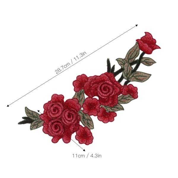 2 st broderade lappar röda blommönster handgjorda DIY sylappar för kläder ryggsäck filt