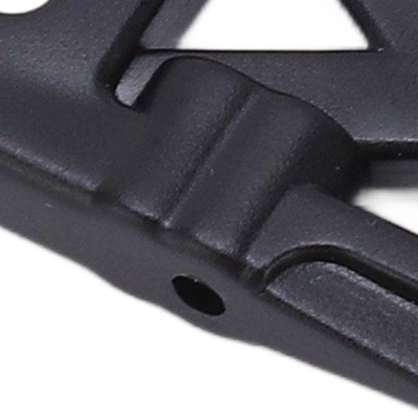 4 st fjädrande armar i plast till HS 18301 18302 18311 18312 18321 1/18 RC-bil