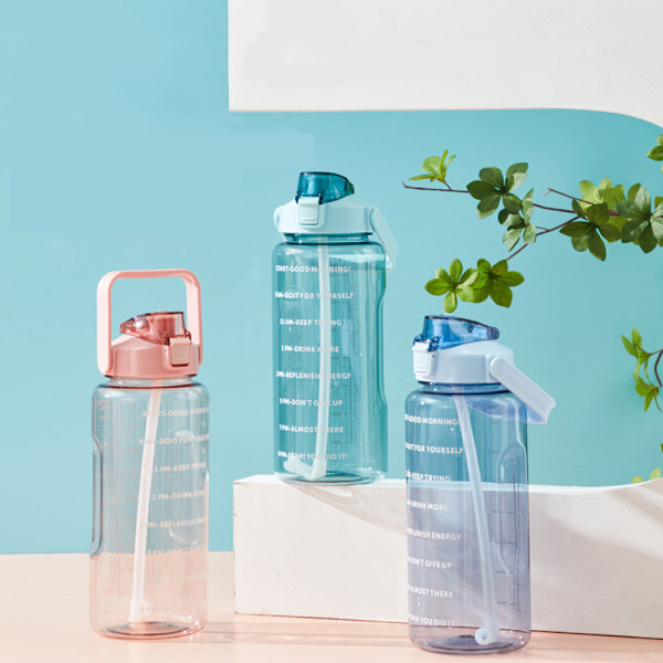 2 liters sportsvandflaske med tidsmarkering, til udendørs camping