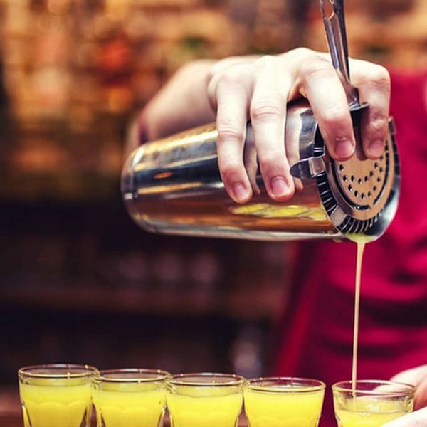 Professionell Bartenderutrustning, Sil i Rostfritt Stål med 4-Klo Design för Cocktailblandning, Perfekt Presentidé för Cocktailentusiaster