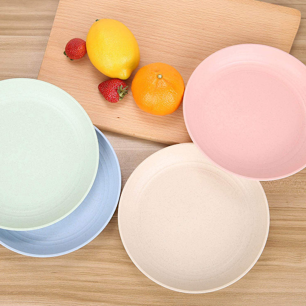 Tallerkensett med 4 tallerkener med diameter 23 cm laget av PP, middagstallerken
