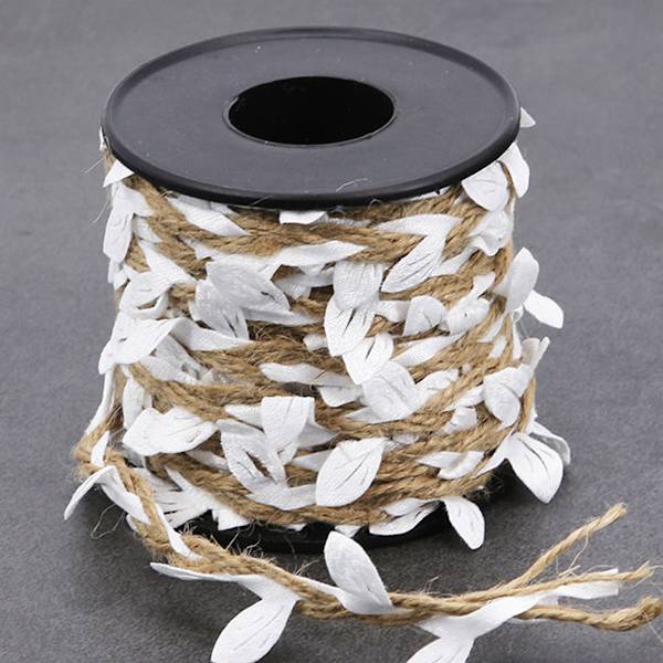 Jutesnöre med konstgjorda vinrankor gröna blad för DIY-hantverk