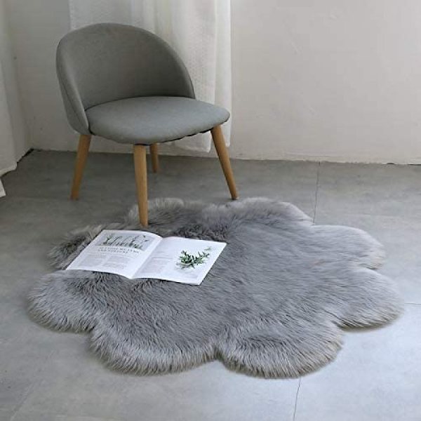 Imitert pels dekorativ pels imitert lammeskin teppe langhåret grå 45 cm