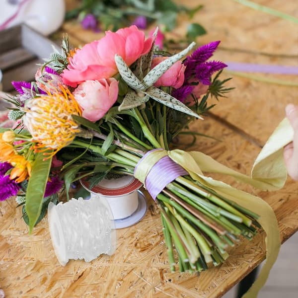 Hvitt bryllupsbånd for dekorasjon av blomsterbukett, 1 rull