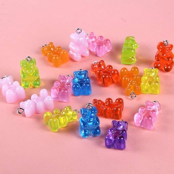 100 st Resin Bear Charm Färgglad Candy Bear Charm Cartoon Bear Nyckelring Halsband Charm Söt Armband Tillbehör för barn DIY Craft