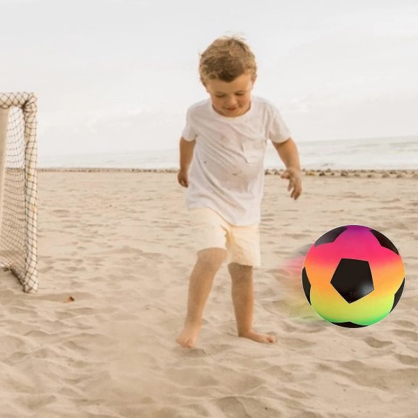 Fotball Regnbue Fotball Pvc Flerfarget Design Ball Sport Utendørs svømmebasseng Strand Lekeplass Hage Spill Barn Barn Gutter Jenter Leke 20 Cm (kun 1 ball)