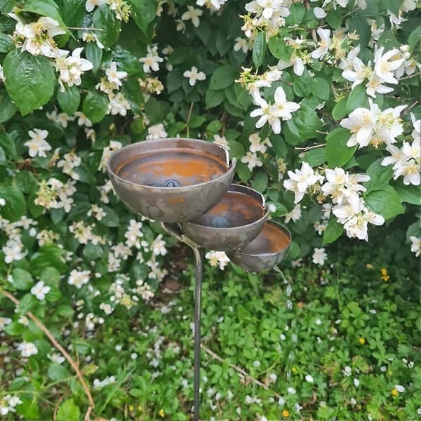 Metallisk regnfångarstake Trädgårdsoas Rustik metallkonst Regnkaskad brown 1pcs