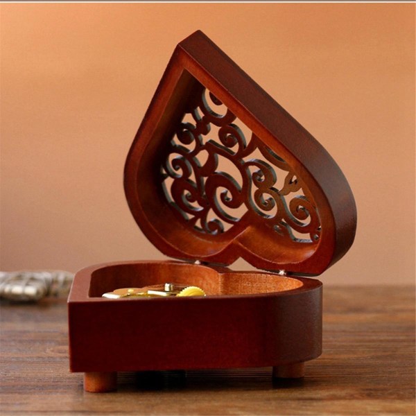 B-hjerteform Vintage Wood Carved Mechanism Musical Box Wind Up Music Box, jul/bursdag/valen