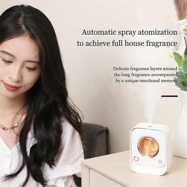 USB Smart Aromaterapi Maskin Luftfrisker Automatiske Sprøyter Eterisk Olje Parfyme Diffuser Toalett