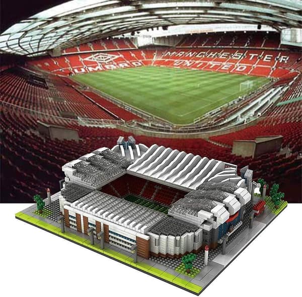 3.800 dele til at samle den arkitektoniske model af Old Trafford