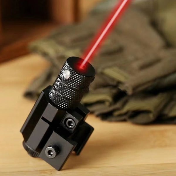 Mini infrarød laser sikter opp, ned, venstre og høyre justerbar laserlommelykt med høy transmittans Lens Lærerpenninstrument (rødt lys + 11 og 22m