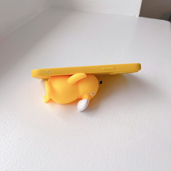 SZTXJ 1-pack för iPhone 12 Pro Max 3D Kreativ Avkoppling Mobiltelefonfodral 3D Rolig Söt Mjuk Silikon Tryck Liten Gul Anka