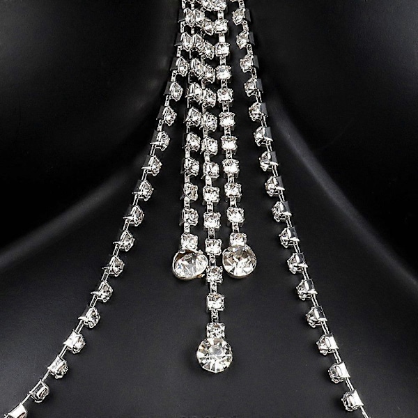 Kedjebälte, fashionabel flerlagerskedja, sensuella bröstsmycken, elegant statement-smycke