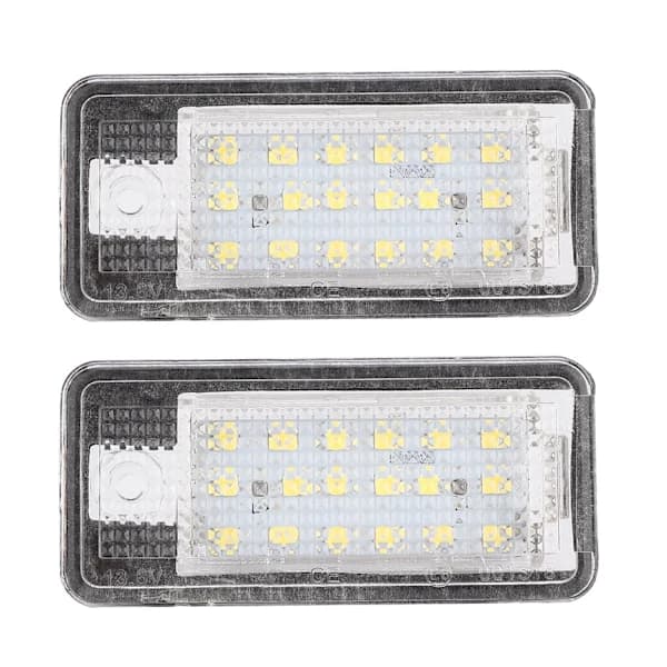 Et par LED-skiltlys bak til Audi