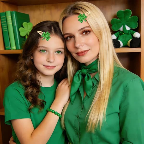 4 par glitrende grønne kløverhårspenner, Lucky Clover Hårspenner Dame St