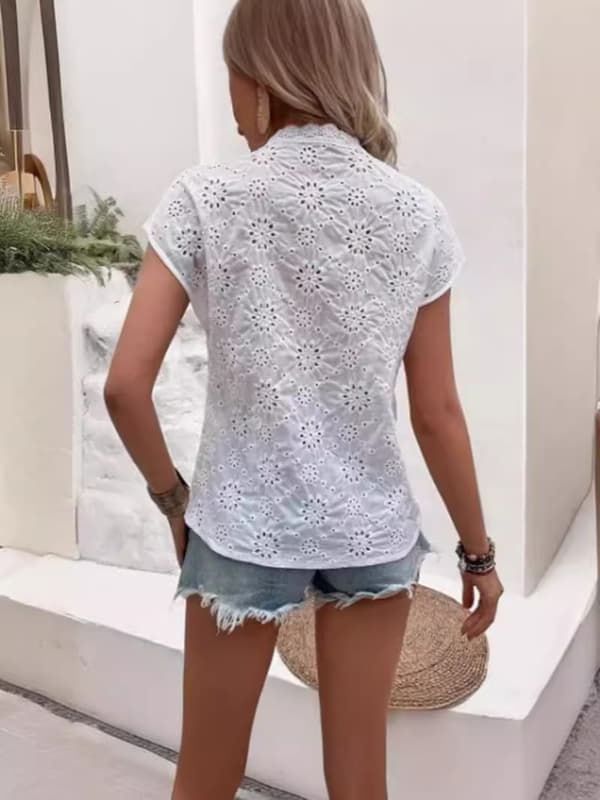 Bluse med broderi, kontrastblonder og flaggermusermer M