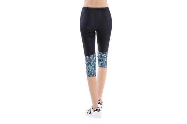 Svarta Capri Leggings med Snäckslasmönster multifärg S