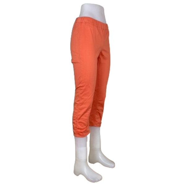 Aprikos Orange Slim Fit Capri Leggings Small Orange S
