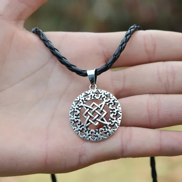 Celtisk amulett Harmoni av manligt och kvinnligt ursprung Silvergrå one size