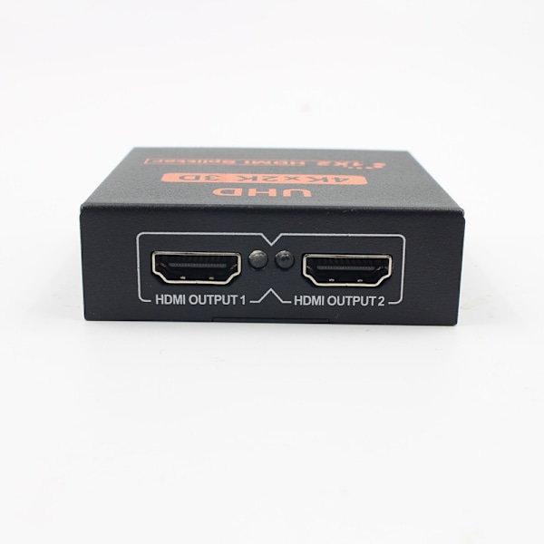 HDMI Splitter Switch för 1 bildkälla till 2 bildskärmar 4K