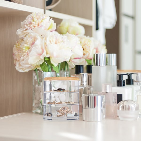 Makeup-opbevaring med 3 rum