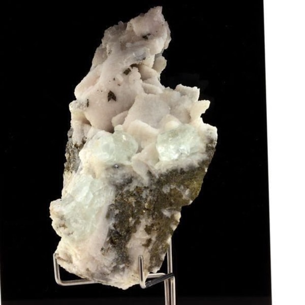 Stenar och mineraler. Dolomit + Fluorit + Pyrit. 1153,0 cent. Shangbao-gruvan, Leiyang, Kina.