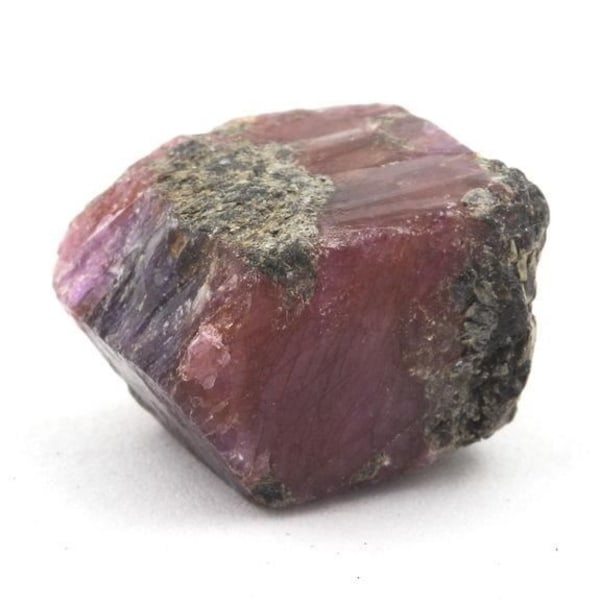 Stenar och mineraler. Rubin. 51,55 cent. Ampanihy-distriktet, Atsimo-Andrefana, Madagaskar.