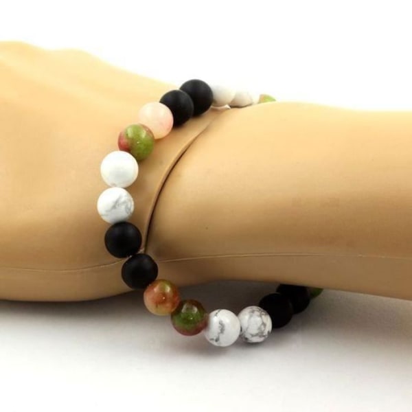 Sten og mineraler. Vandmelon Tourmaline + Howlite + Mat Sort Onyx Beads Armbånd 8 mm. Fremstillet i Frankrig.