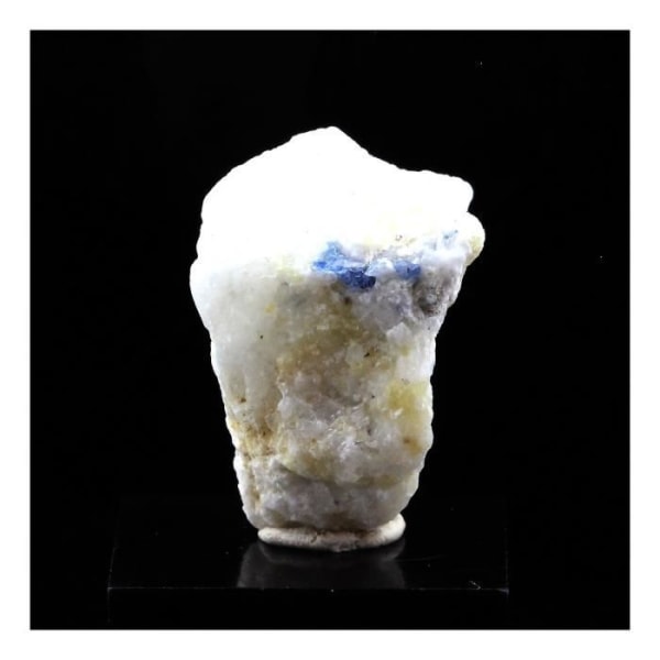 Stenar och mineraler. Koboltspinell i marmor. 23,0 ct. Khe Khi, Luc Yen, Vietnam.