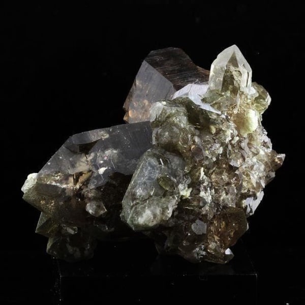 Sten og mineraler. Røgkvarts. 188,0 ct. Mont Blanc-massivet, Frankrig.