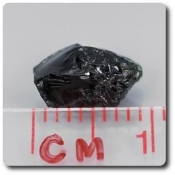 Stenar och mineraler. 2,03 carat KROM TOURMALINE CRYSTAL Madagaskar.